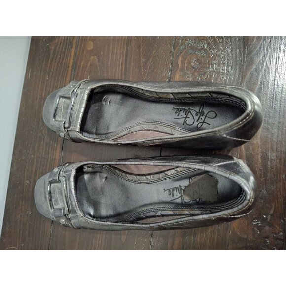 EUC LifeStride Metallic Gray Slip-on Pumps/Pre-owned, Sz. 7.5M - Picture 9 of 11